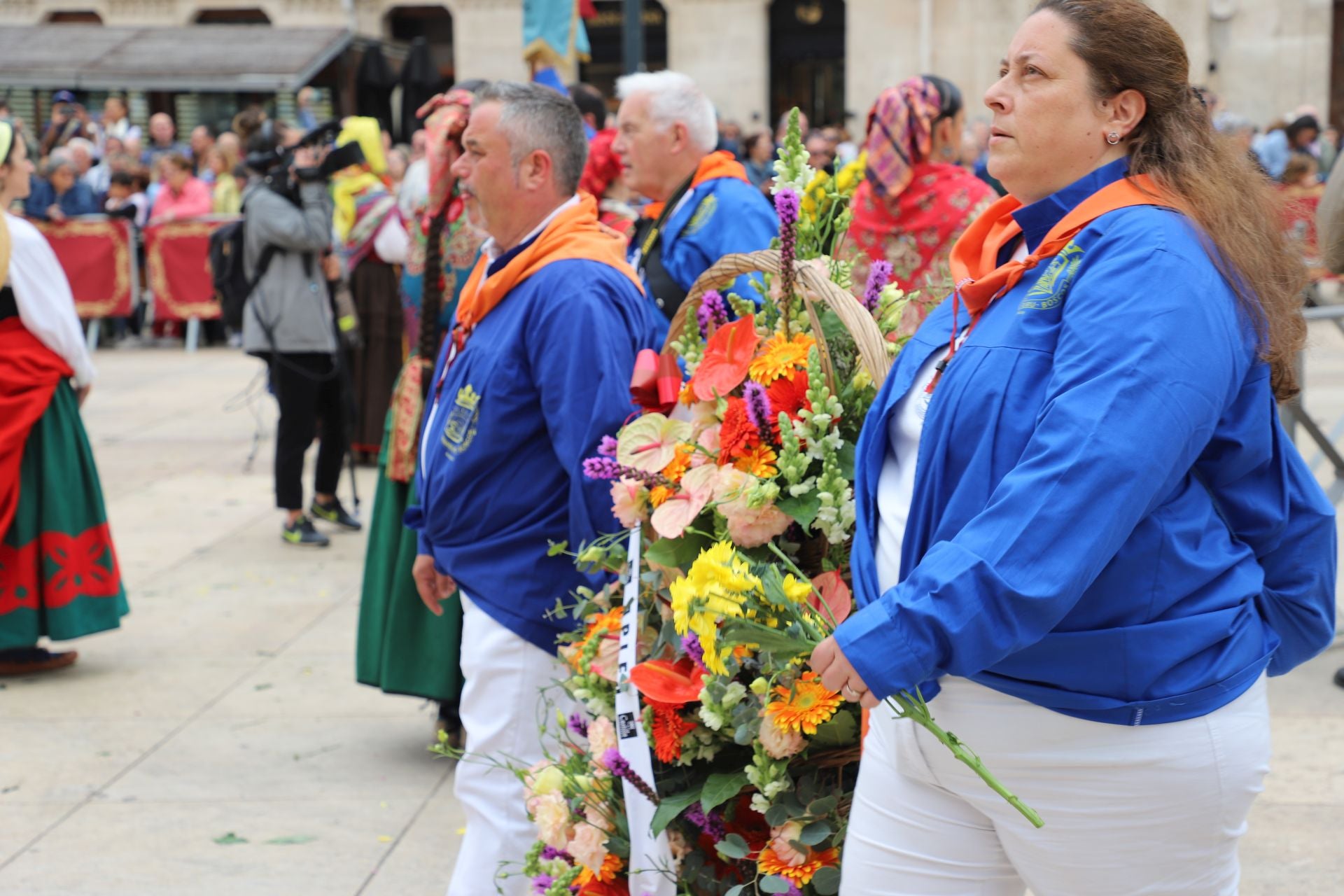 Así ha sido la Ofrenda Floral de los Sampedros en Burgos