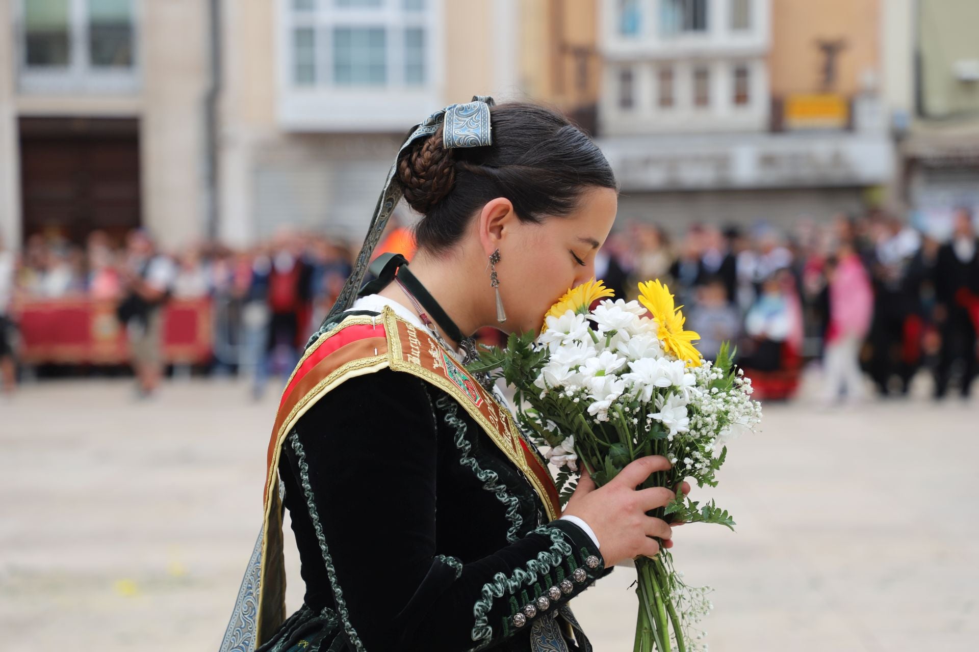 Así ha sido la Ofrenda Floral de los Sampedros en Burgos