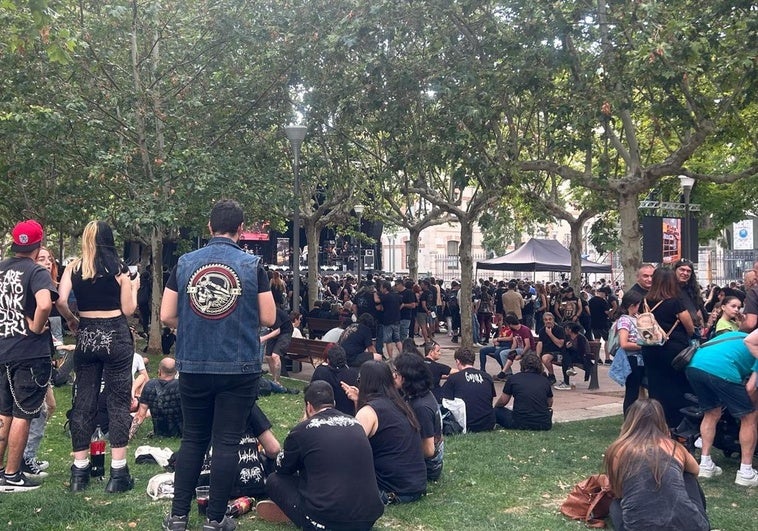 Ambiente en la séptima edición del Zurbarán Rock, en Burgos.