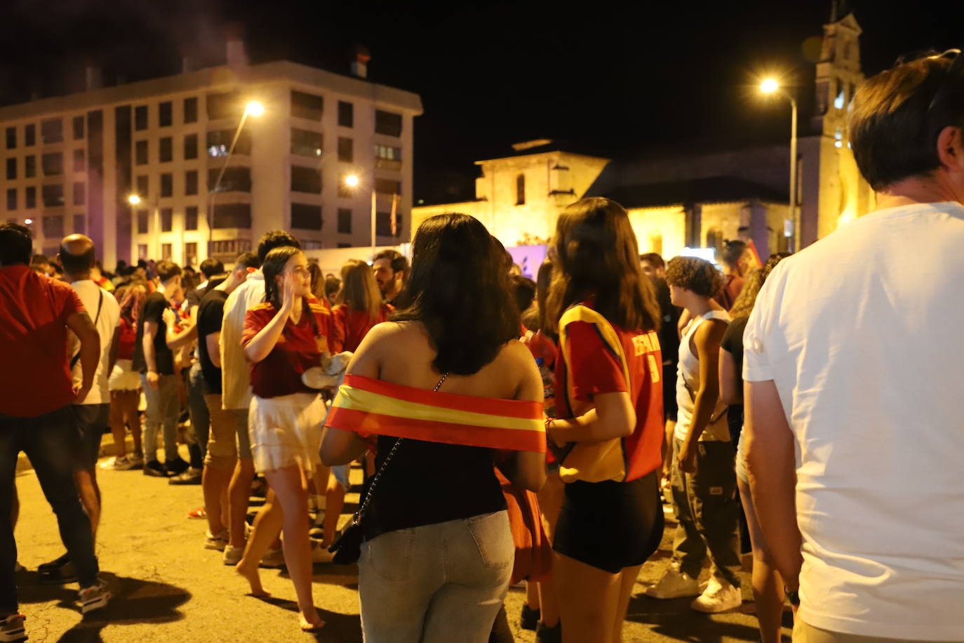 La celebración burgalesa de la victoria de España en la Eurocopa, en imágenes