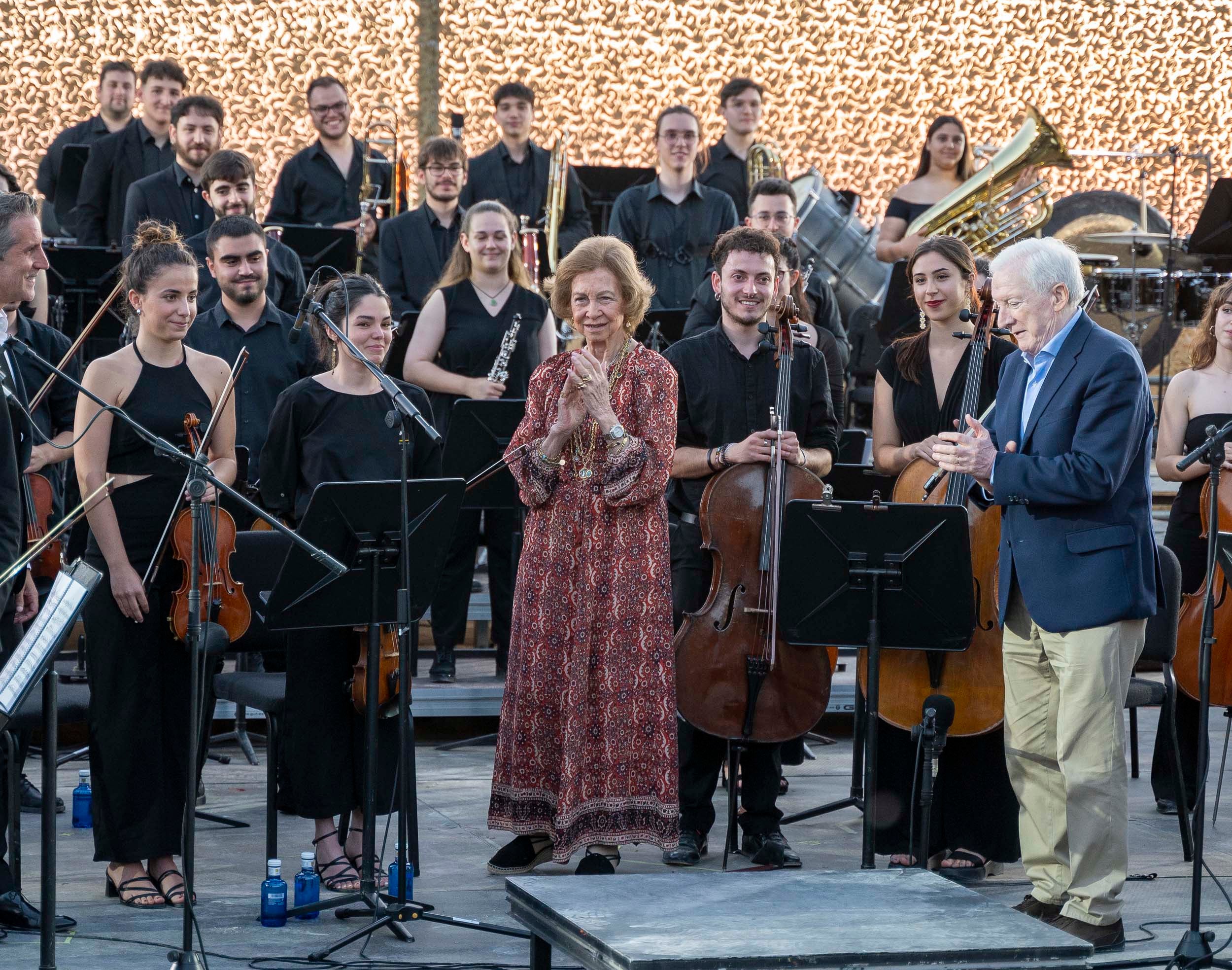 Así ha sido el concierto por las &#039;bodas de plata&#039; de la Fundación Atapuerca con la reina Sofia