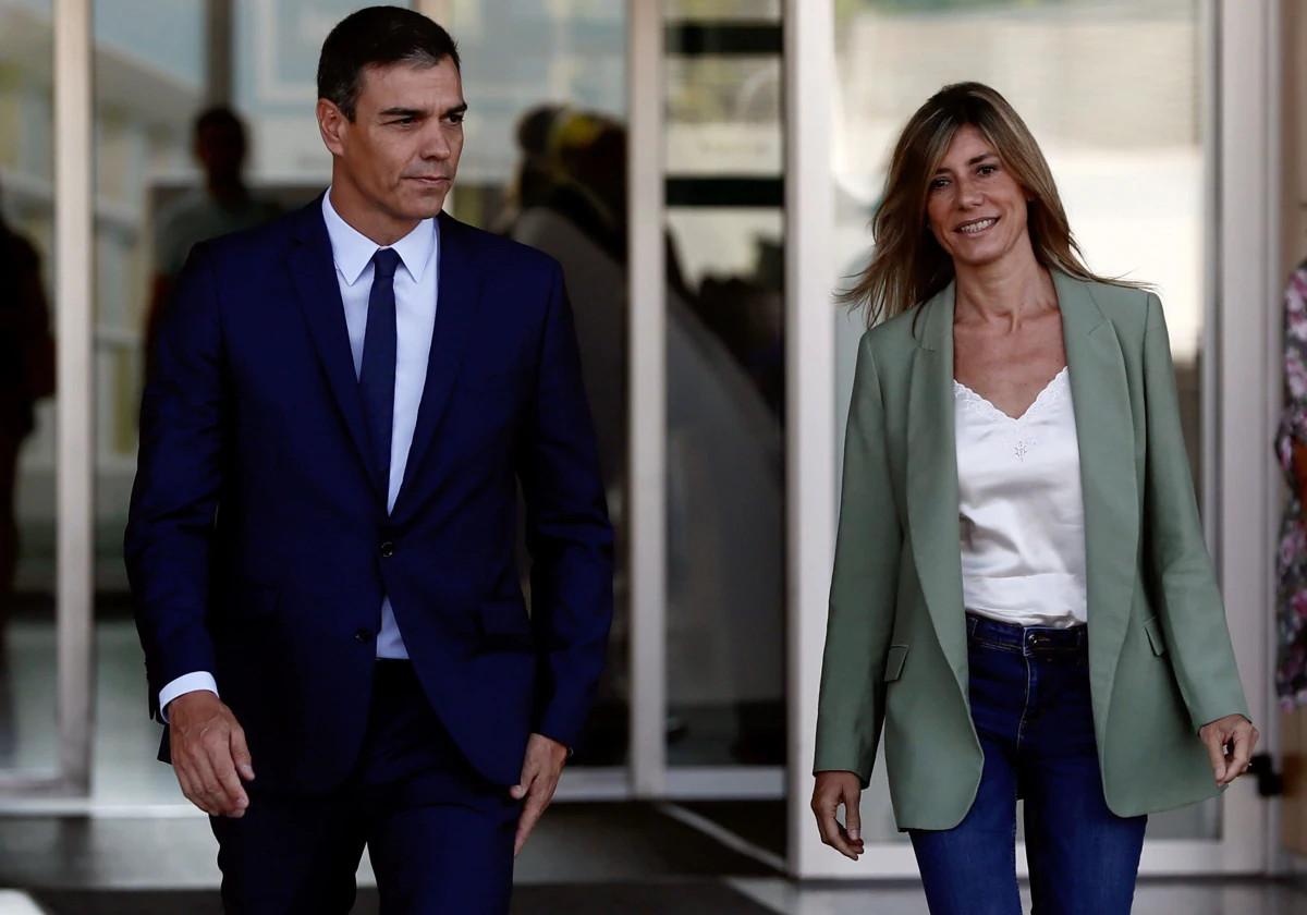 Pedro Sánchez y su esposa Begoña Gómez.