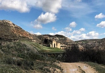 Ponen a la venta un pueblo fantasma de Burgos con sus 50 viviendas