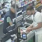 Identificado en Burgos por estafar con el cambio a un cajero de supermercado