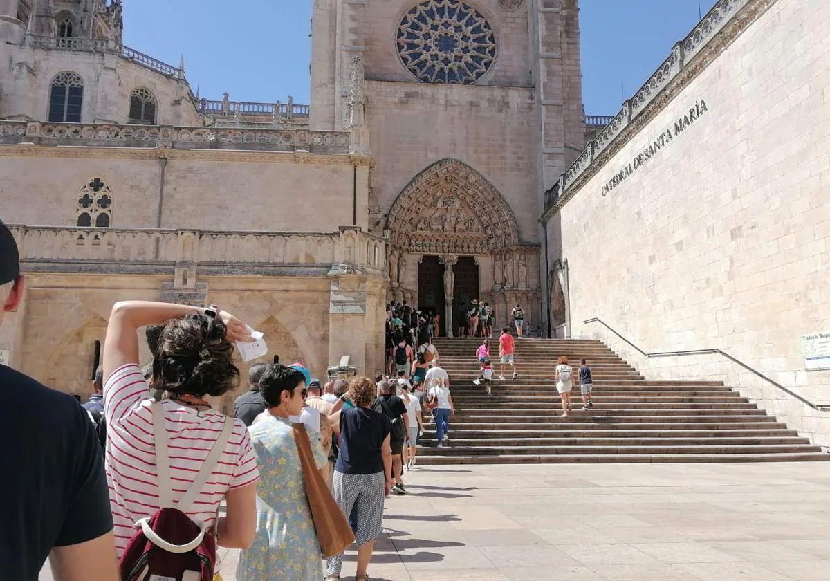 El calor se dejará notar con fuerza en la capital.