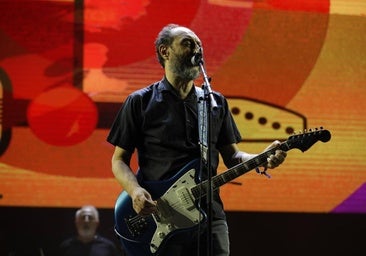 Primera jornada del Sonorama al ritmo de Los Planetas, su grupo talismán