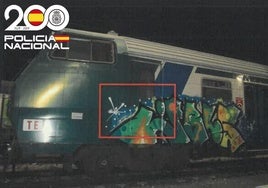 Imagen de uno de los trenes vandalizados.