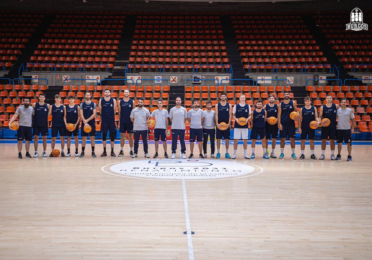 Jugadores y técnicos del Silbö San Pablo Burgos.