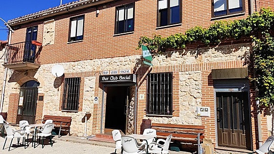 Un pueblo de Burgos vuelve a ofrecer su bar con casa por 12 euros al mes