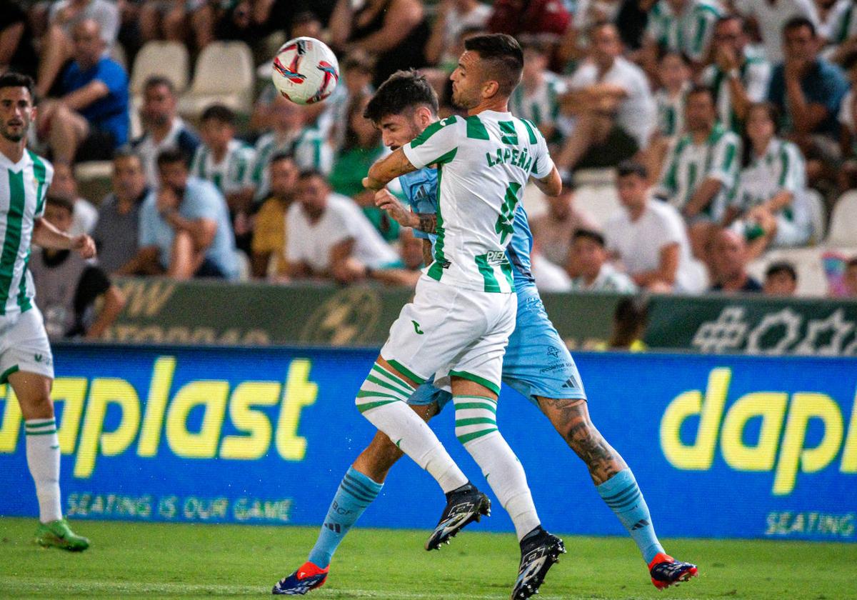 Imagen del partido entre el Córdoba CF y el Burgos CF.