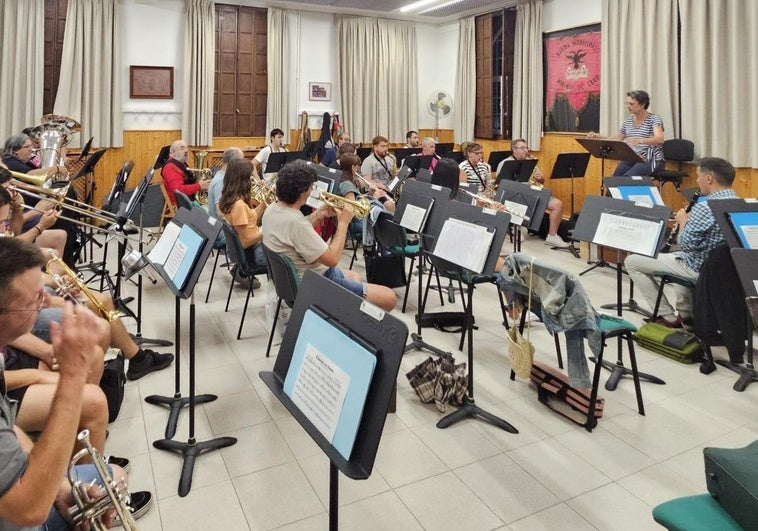 La Banda Municipal retoma los ensayos para el Día del Ermitaño.