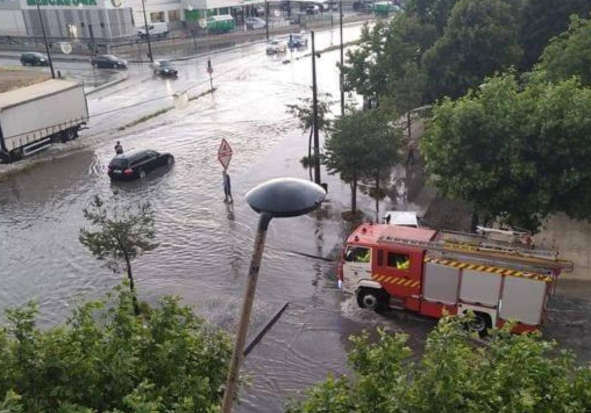 Imagen de archivo de una inundación en Burgos.