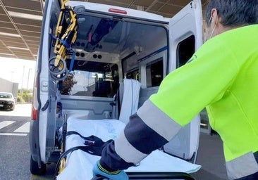 Herido el conductor de una furgoneta al chocar contra un camión en Monasterio de Rodilla