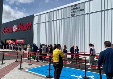 MediaMarkt abre sus puertas en Burgos y desata la locura