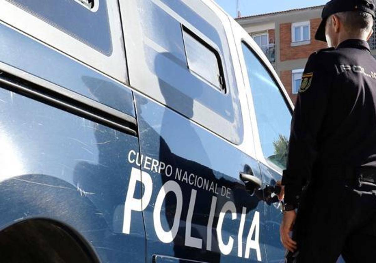 La Policía Nacional de Burgos detuvo al presunto agresor.