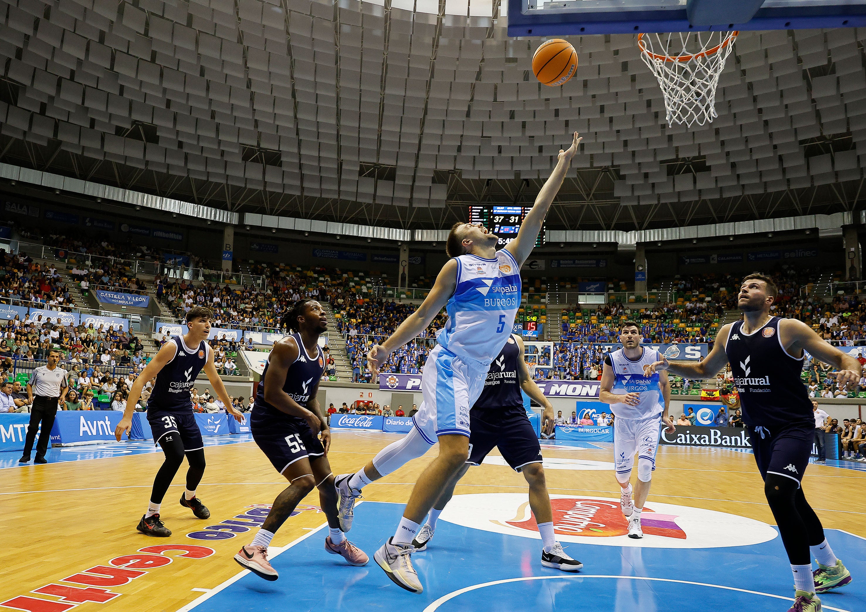 La victoria del San Pablo Burgos ante Tizona, en imágenes