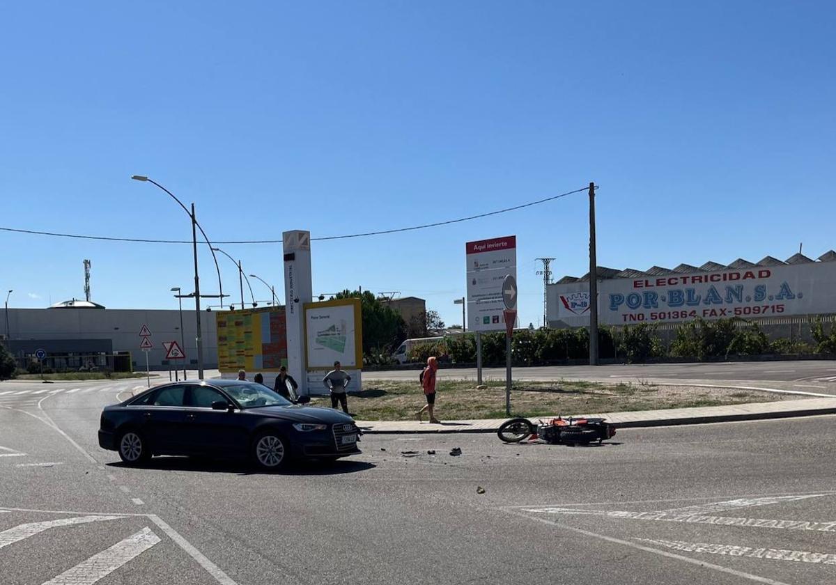 Accidente de una motocicleta y un turismo en Aranda de Duero.