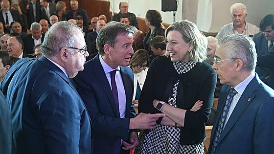 Castilla y León exige al Gobierno «financiación justa» frente al «chantaje permanente» a las comunidades