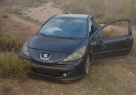 El vehículo accidentado fue localizado ayer.