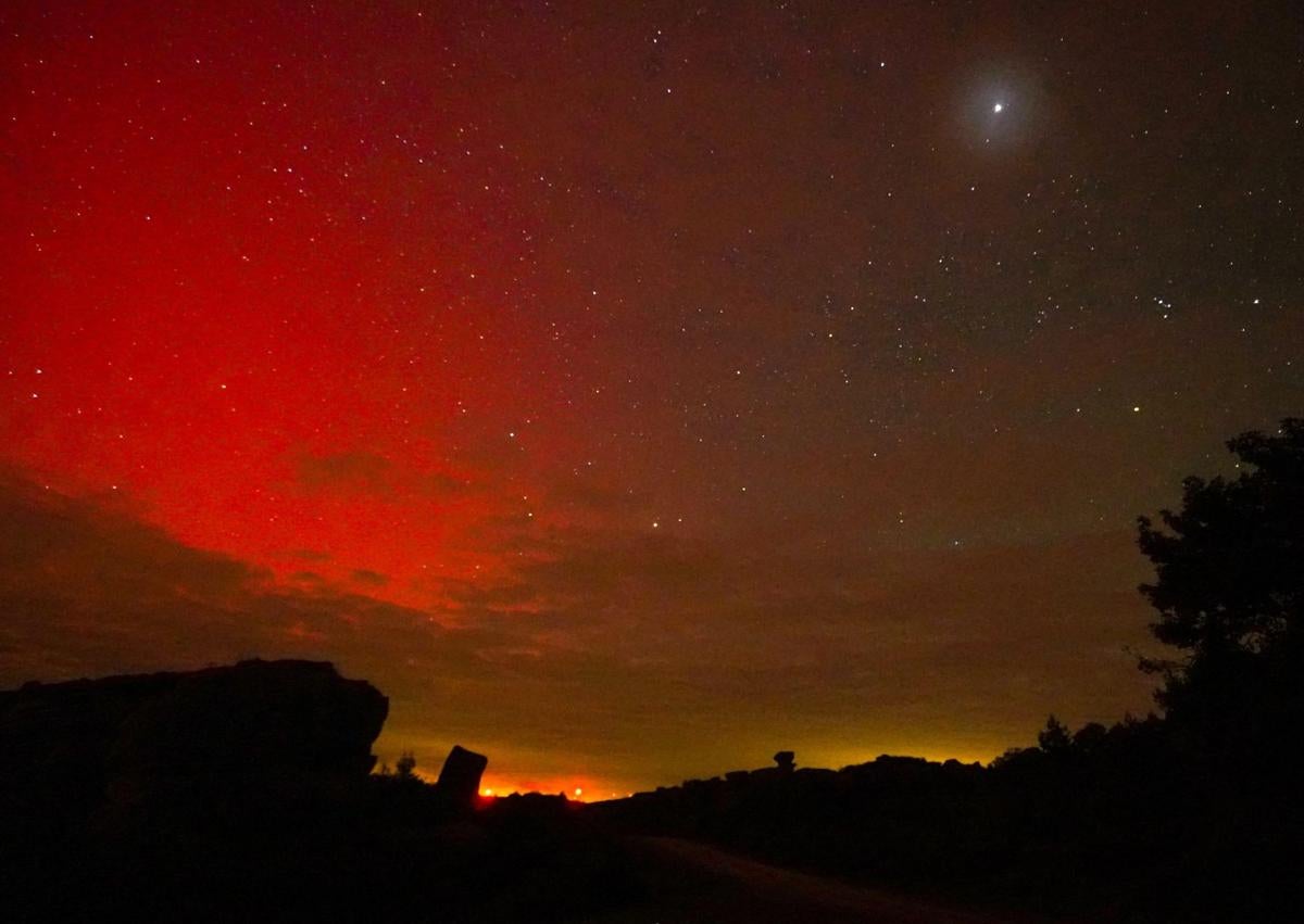 Imagen secundaria 1 - Auroras boreales vistas desde la provincia de Burgos.