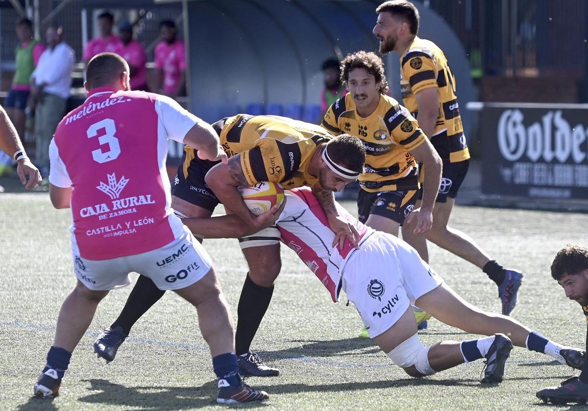 Los últimos minutos sentencian al Recoletas Burgos frente al VRAC