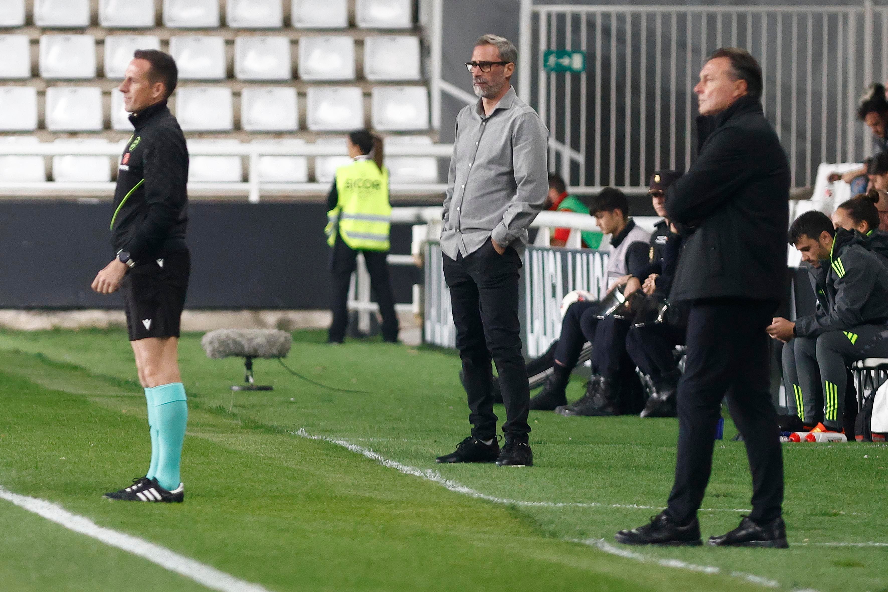 Así ha sido, en imágenes, el empate del Burgos CF y el Recing de Ferrol