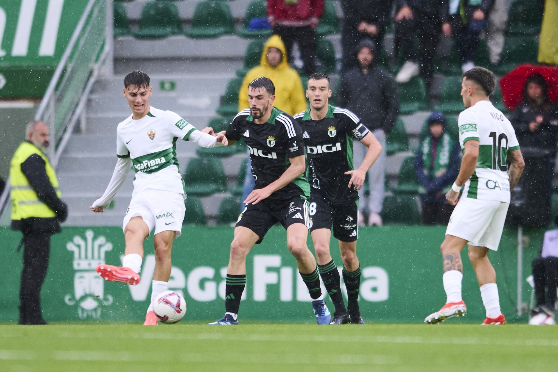 Derrota del Burgos en Elche