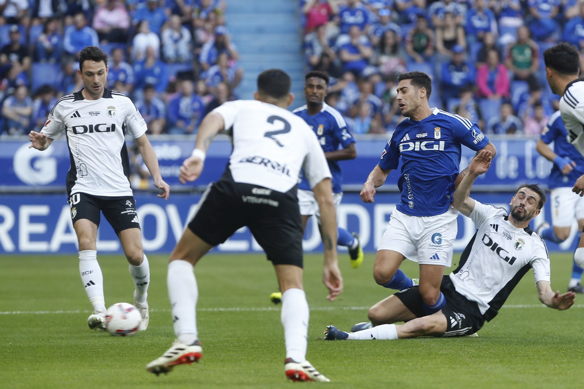 Todas las imágenes del Real Oviedo -Burgos CF