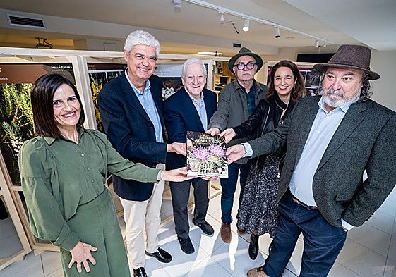 Presentación del libro, en la inauguración de la exposición.