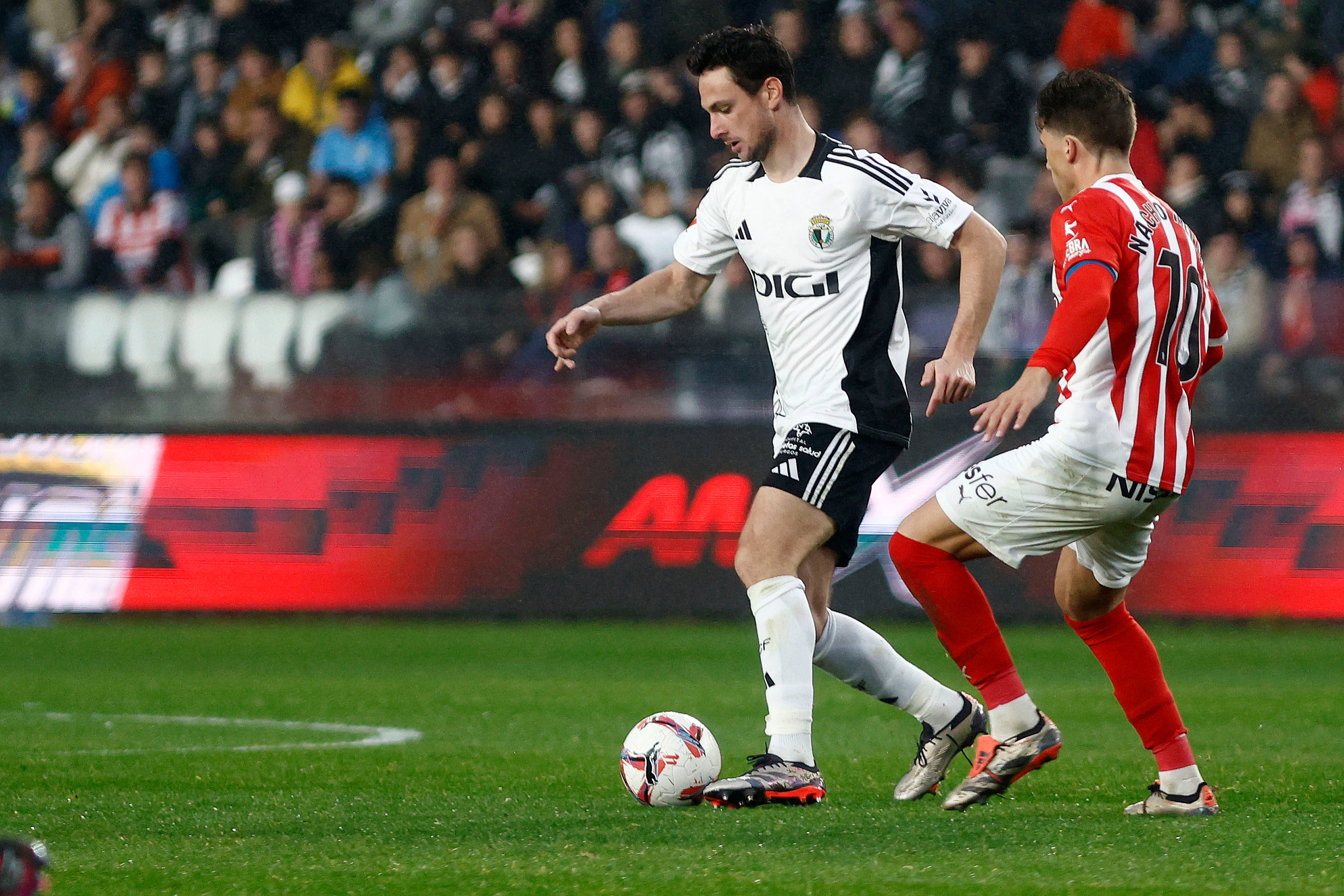 Así ha sido, en imágenes, la derrota del Burgos CF ante el Sporting