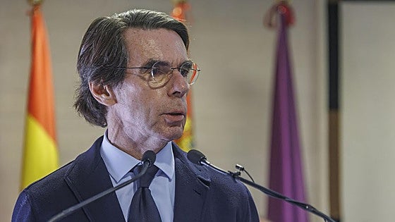 José María Aznar recibe el Premio 'Sabina Silense' en Silos