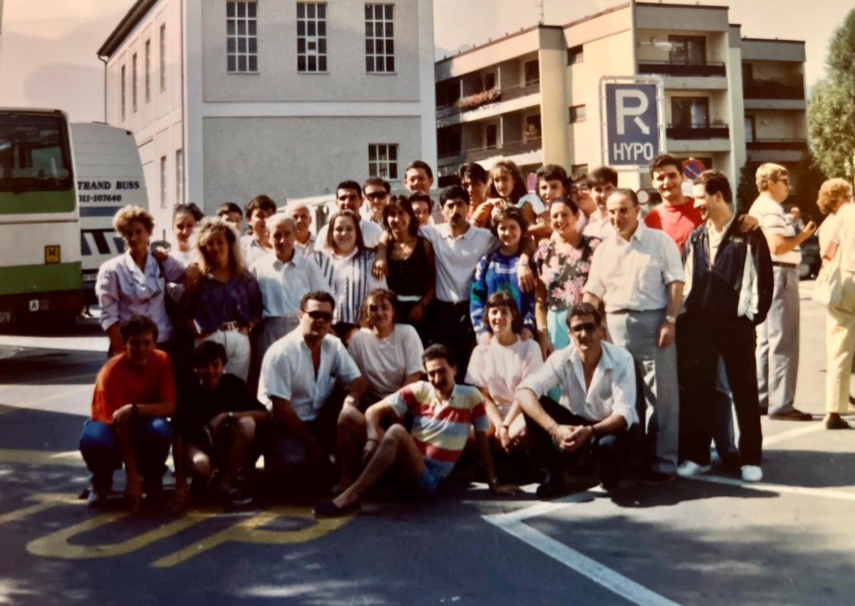 Imagen secundaria 1 - A lo largo de estos 50 años, Saavedra ha participado en numerosos viajes organizados por la Banda de Música