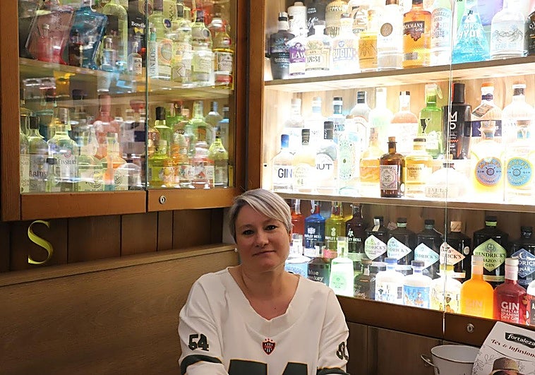 Mónica Tobar, propietaria del bar Monigins.