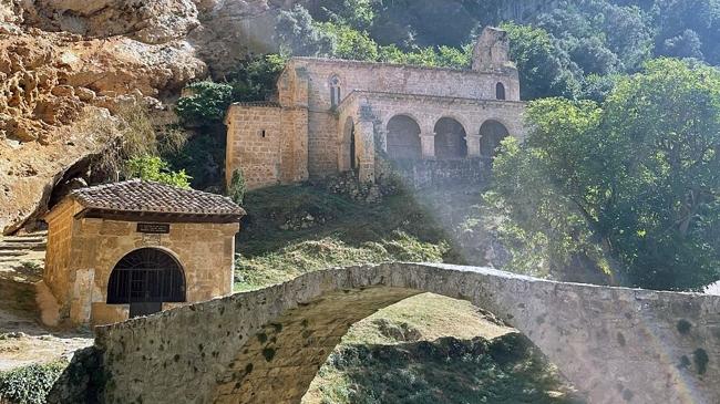 Imagen después - El antes y el después de la ciudad más pequeña de España, que puedes encontrar en Burgos