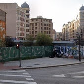 El Ayuntamiento exige a los propietarios del solar de la plaza Vega adecentarlo y darle «dignidad»