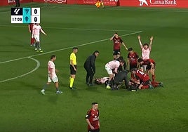 Imagen de los jugadores del Mirandés y Sporting