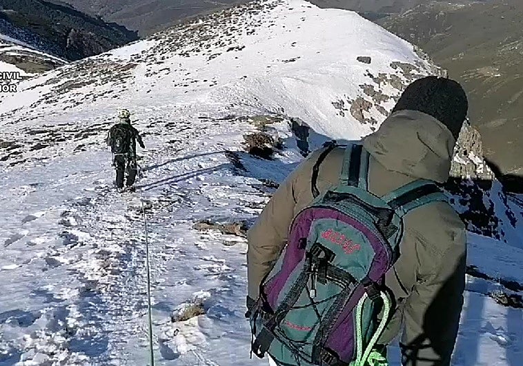 Rescate a un padre y un hijo burgaleses en el Pico San Lorenzo.