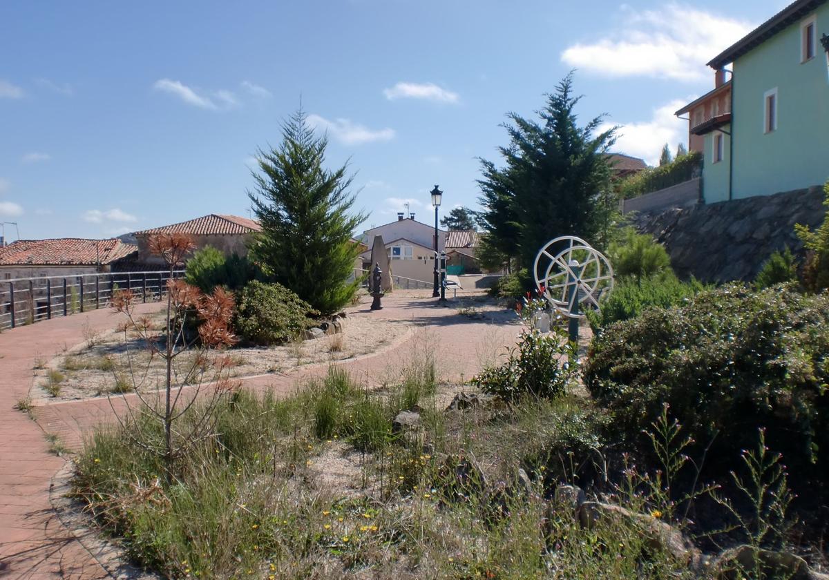 Imagen de archivo de un parque de Quintanas, capital de Valle de Valdelucio.