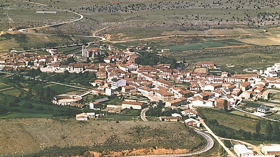 Un pueblo de Burgos alquila su 'Casa del maestro' por 300 euros al mes