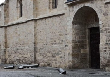 El viento derriba la chimenea de la iglesia de Santa María de Aranda