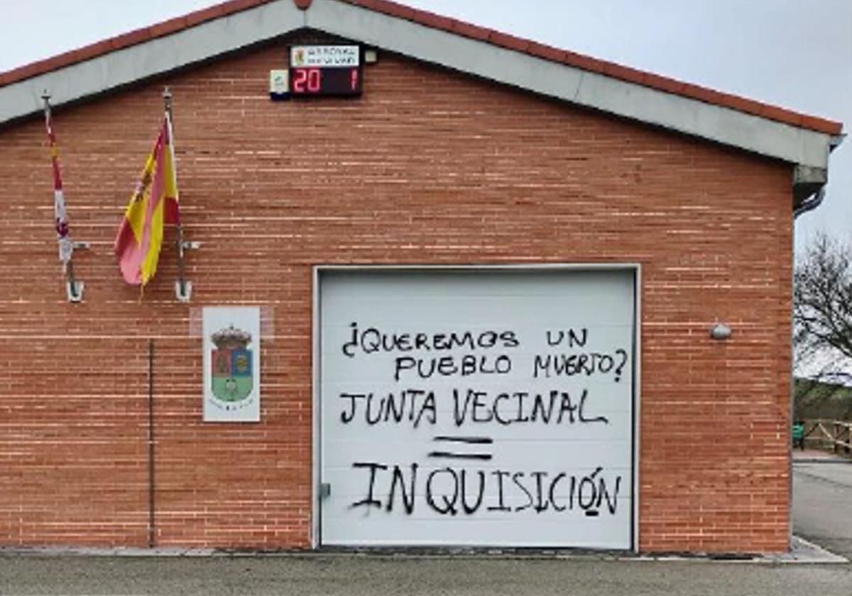 Pintada realizada en Arroyal, pueblo de Burgos.