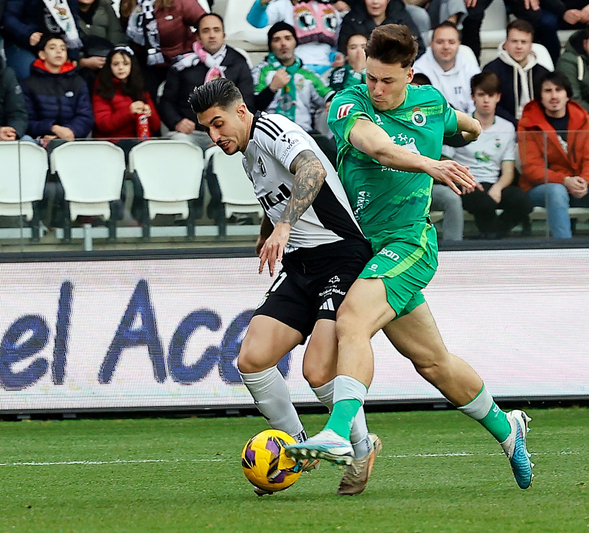 La victoria del Burgos CF al Racing, en imágenes