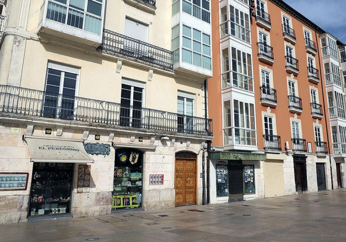 Imagen de archivo de una calle comercial del centro de Burgos.