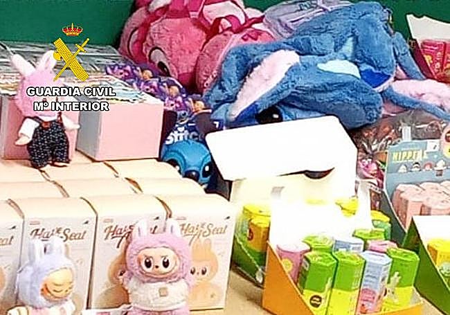 Se trataba, principalmente, de juguetes.
