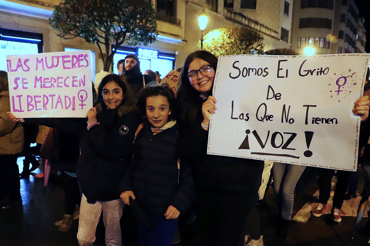 Así ha sido la manifestación del 8M en Burgos