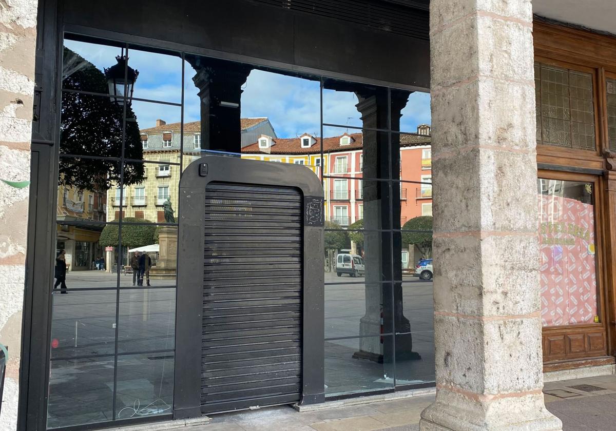 Tienda que ha cerrado en Burgos.