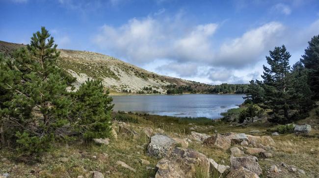 ¿Cuál de estas lagunas no está en Burgos?