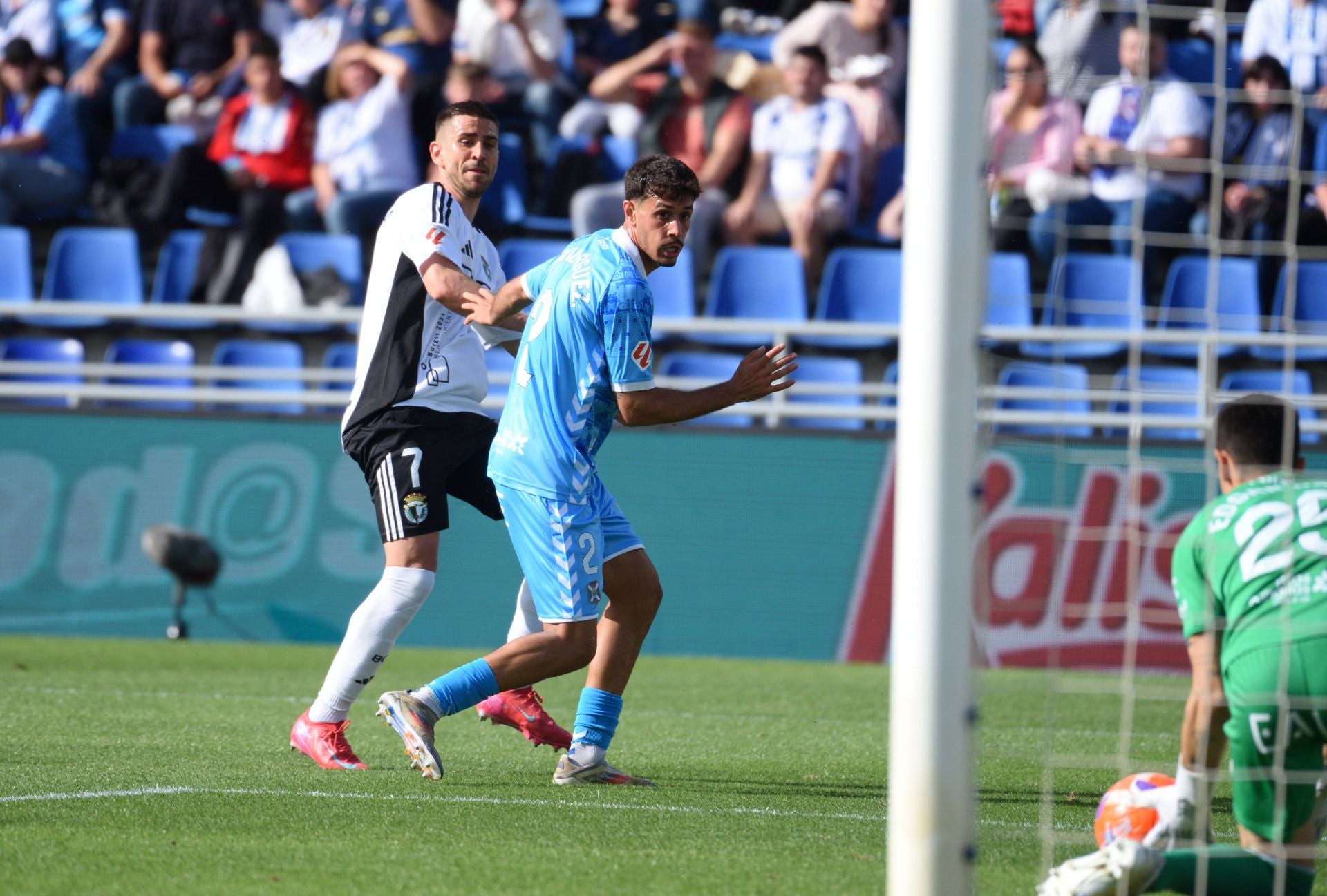 El empate del Burgos CF en Tenerife, en imágenes