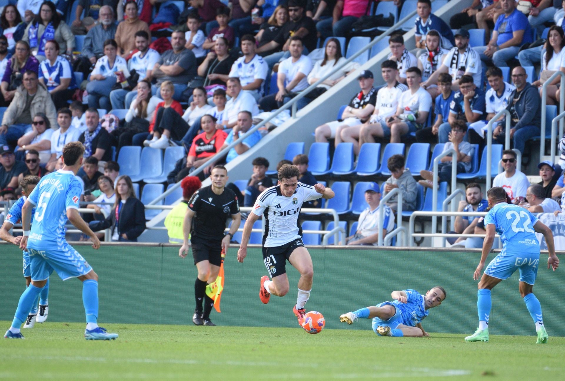 El empate del Burgos CF en Tenerife, en imágenes