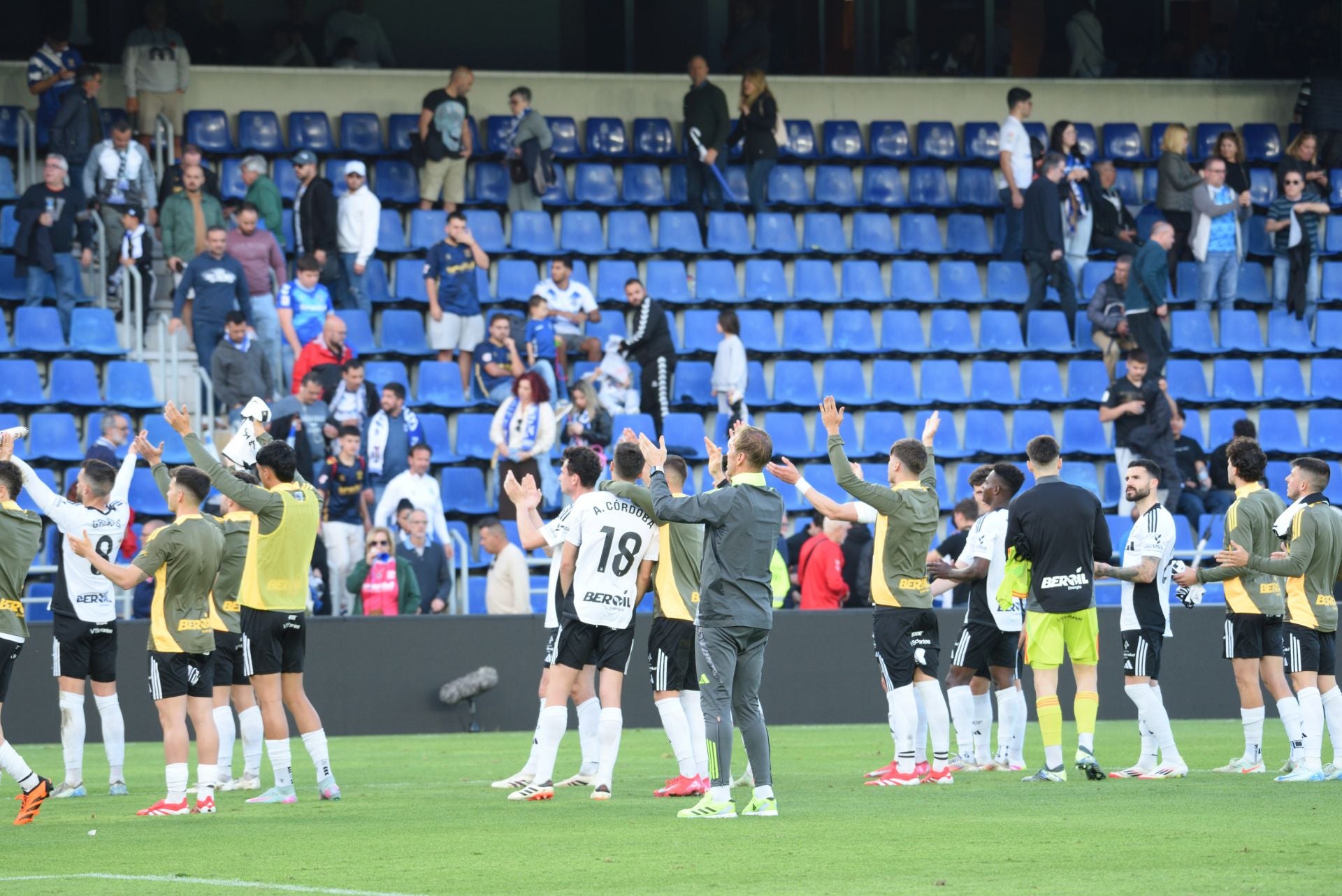 El empate del Burgos CF en Tenerife, en imágenes